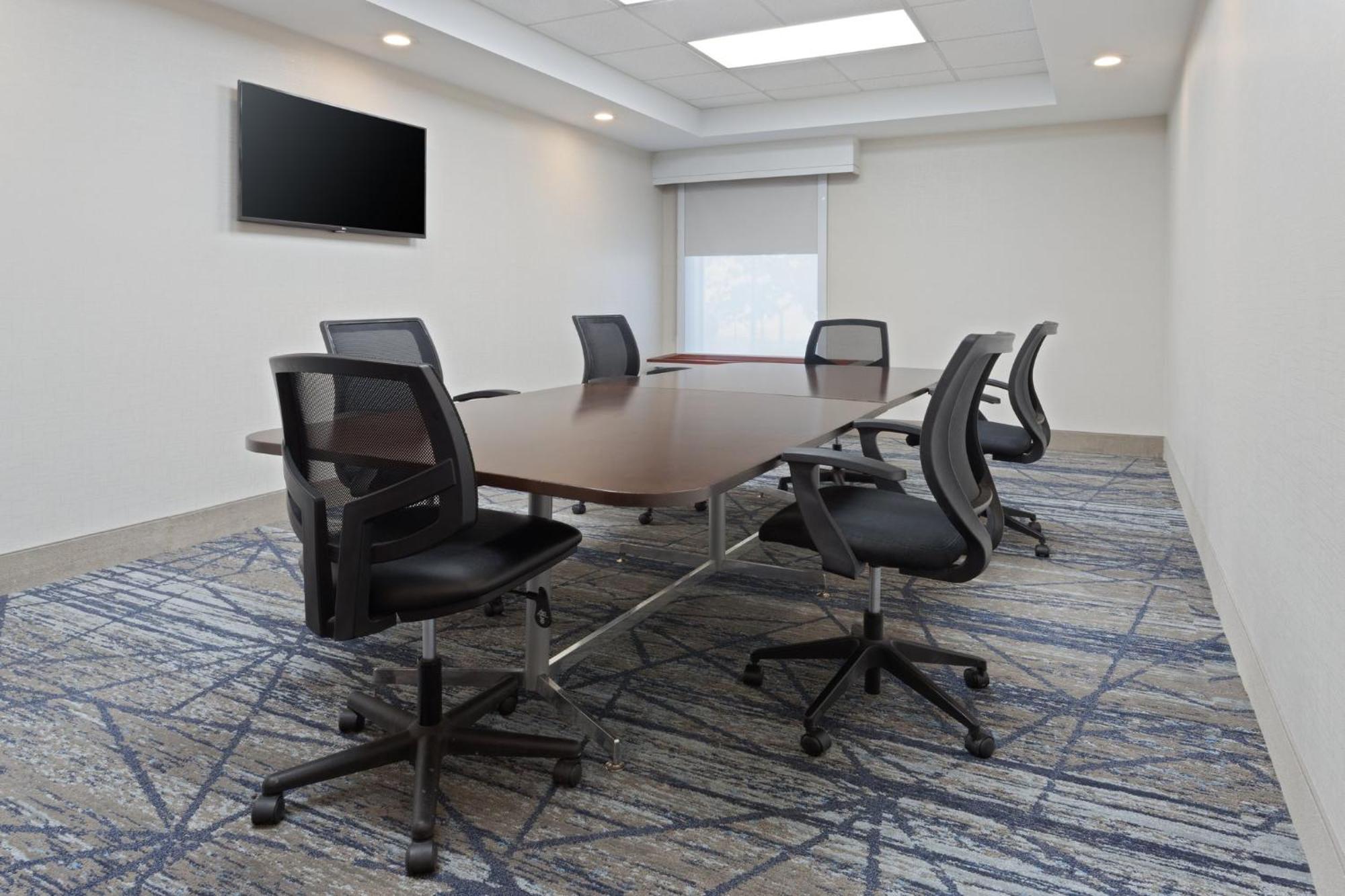 Holiday Inn Express & Suites Cincinnati Riverfront By Ihg Covington Bagian luar foto